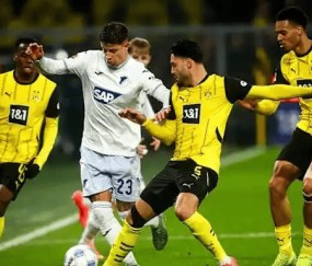 德甲巅峰对决！霍芬海姆冲欧战遇阻，沃夫斯堡保级命悬一线