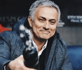 葡超变天！波尔图补时遭绝平，穆里尼奥本菲卡狂追至差7分，冠军悬念重生